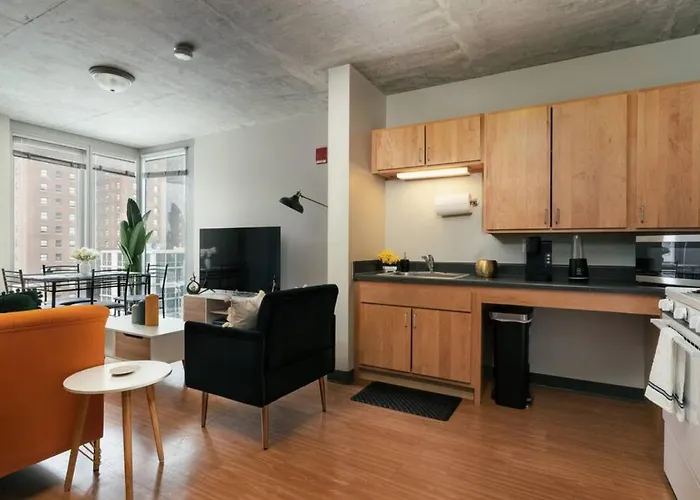 Affordable 2-bedroom On Wabash * Chicago