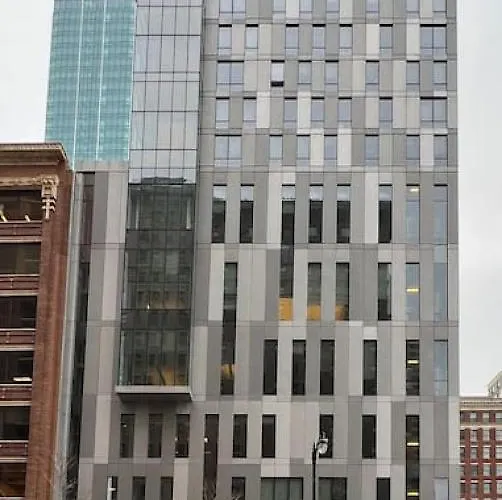 Apartment Affordable 2-bedroom On Wabash